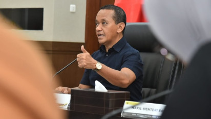 Ekspor Dibatasi, Bahlil Minta Seluruh Minyak Mentah Jatah Negara Diolah di Dalam Negeri Demi Cukupi Produk BBM Nasional