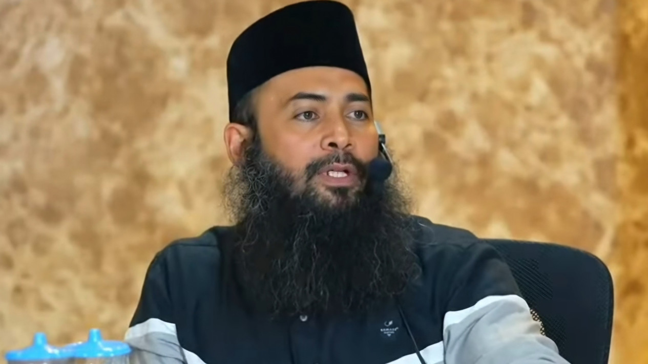 Ternyata Ini Resep Ustaz Syafiq Basalamah Dalam Panjangkan Jenggot
            - galeri foto