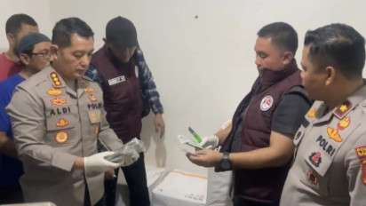 Polresta Bandung Bongkar Gudang Obat Ilegal di Bojongsoang, Jutaan Butir Disita!