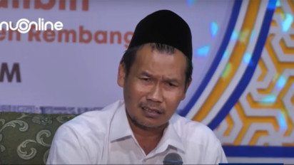 Lagi Shalat Tapi Jadi Tak Khusyuk Gegara Masih Mikirin Utang, Shalatnya Tetap Sah? Ternyata Gus Baha Bilang Hukumnya…