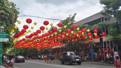 Semarak Imlek 2025 di Solo: Ribuan Lampion dan Pesona Budaya Tionghoa di Tengah Toleransi
