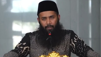 Bukan Cuma Bismika Allahumma Ahya Wabismika Amut, Rasulullah Juga Baca Ini Setiap Mau Tidur, Ustaz Syafiq Riza Basalamah: Neraka Tidak Akan Menyentuh