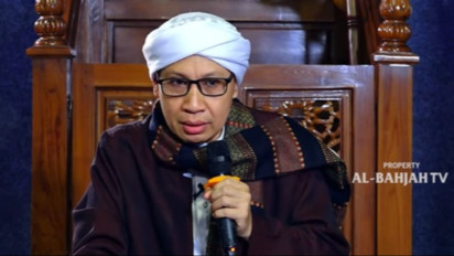 Makmum Jangan Sampai Sembarangan Baca Al Fatihah, Sebaiknya Setelah Imam atau Bareng? Kata Buya Yahya yang Benar…