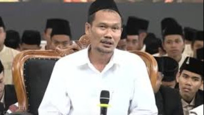 Disindir Hobi Jajan tapi Nggak Pernah Sedekah, Gus Baha Ingatkan Faedahnya Beli Dagangan Orang Lain sama Halnya dengan ....