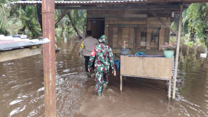 Ratusan Rumah di Siak Riau Terendam Banjir, 200 KK Ngungsi di Gedung Sekolah
