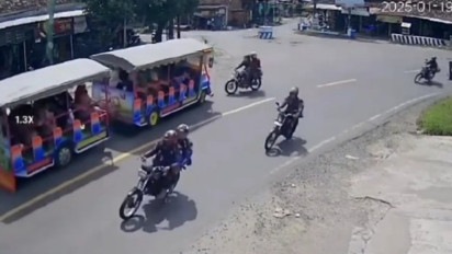 Viral Tabrakan Motor RX King dengan Kereta Kelinci di Ponorogo