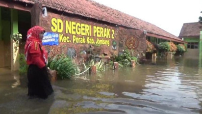 SDN Perak 2 Jombang Terendam Banjir, Kegiatan Belajar Diliburkan