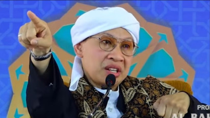 Usai Shalat Tahajud Digempur Rezeki Bertubi-tubi dan Langsung Kaya Raya, Buya Yahya Sarankan Baca Amalan Khusus ini