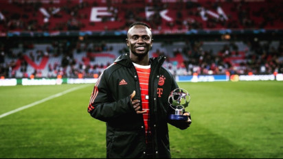 Kisah Inspirasi Pemain Bola yang Ternyata Anak dari Imam Masjid, Gemar Sedekah Hingga Mampu Bangun Rumah Sakit