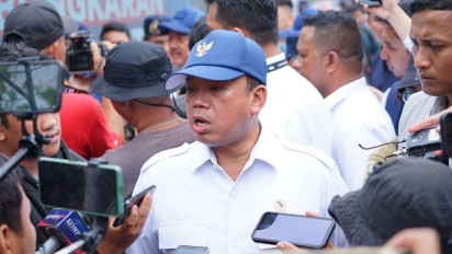 Menteri ATR/BPN Cabut 50 Sertifikat HGB-Hak Milik di Kawasan Pagar Laut Tangerang