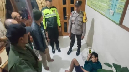 Warga Bumiaji Kota Batu Tangkap Maling Jeruk dan Bakar Motor Milik Pelaku