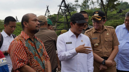 Menteri LH Hanif Faisol Kagum Teksas Wonocolo, Pj Bupati Adriyanto Dorong Geopark Andalan Bojonegoro