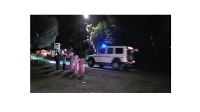 Viral Momen Paspampres Prabowo Beri Hadiah ke Anak-anak yang Beri Salam Hormat di Jalan