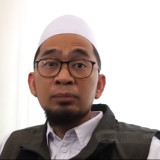 Keresahan Ustaz Adi Hidayat Soroti Koin Jagat Aplikasi Buru Harta Karun yang Penggunanya Rusaki Fasilitas Umum: Mendingan...