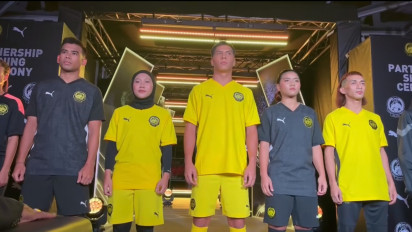 Reaksi Netizen Lihat Jersey Anyar Timnas Malaysia: Polos Macam Budak Sekolah
