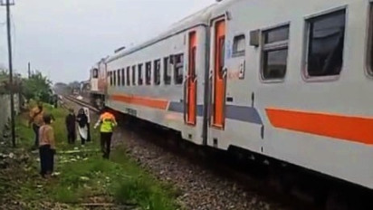 Viral, Pelajar Perempuan di Gresik Coba Bunuh Diri saat Kereta Api Akan Melintas