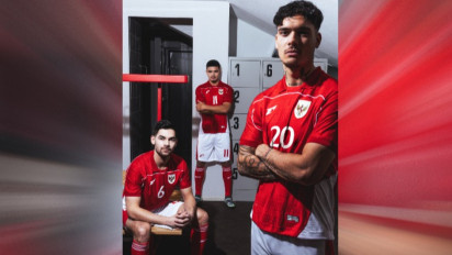 Tak Kalah Mewah, Bocoran Jersei Tandang Timnas Indonesia Jadi Sorotan di Media Sosial: Dominasi Putih dan Garis Hitam