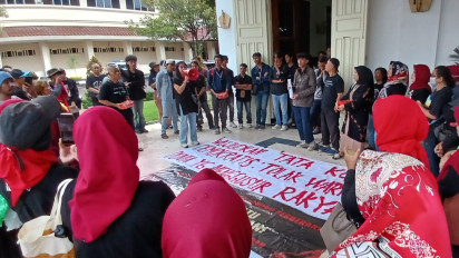 PKL Terdampak Relokasi Teras Malioboro 2 Mengadu ke DPRD DIY, Minta Kepastian Jaminan Hidup