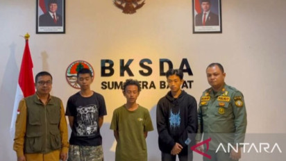 BKSDA Beri Sanksi Tiga Pendaki Naiki Gunung Marapi saat Berstatus Waspada