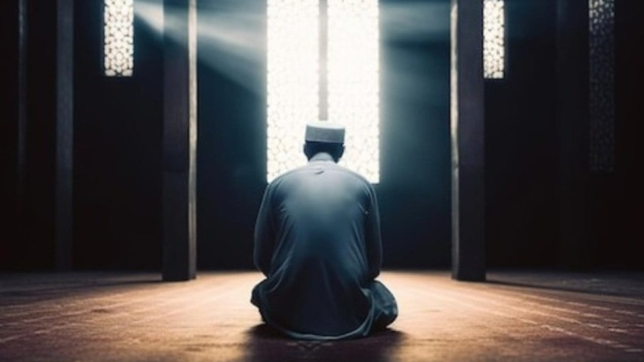 Hafalkan Doa Ini dan Baca Setiap Malam Ramadhan Besok, Ustaz Khalid Basalamah: Nama Anda Akan Dihapus dari Daftar Penghuni Neraka
            - galeri foto