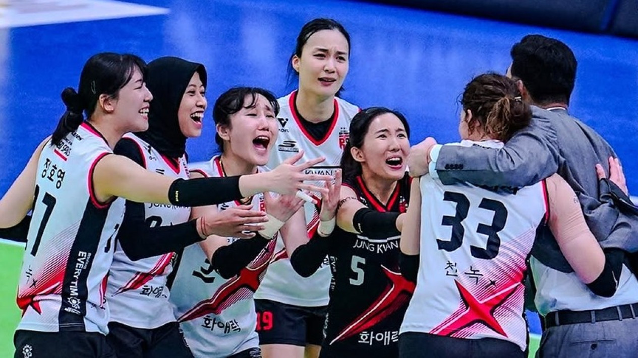 Megawati Hangestri Dapat Apresiasi Besar-besaran, Red Sparks Sampai Bikin Laga Spesial Untuk Megatron, Ko Hee-jin: Fans Indonesia Memberi Saya....
            - galeri foto