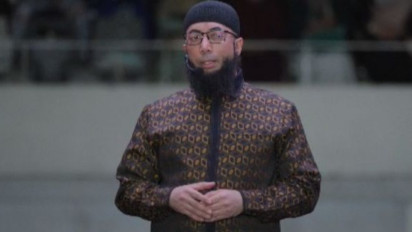 Ustaz Khalid Basalamah Beberkan Hukum Rokok dalam Islam, Ternyata…