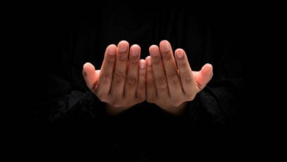 Doa Lunas Utang, UAH: Baca Malam Saat Mau Tidur