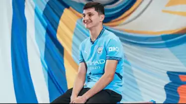 Abdukodir Khusanov debut saat Manchester City hadapi Chelsea