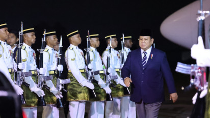 Momen Presiden Prabowo Tiba di Kuala Lumpur untuk Hadiri Undangan Resmi Yang Di-pertuan Agong Raja Malaysia