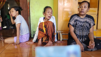 Geger, Seorang Nenek masih Hidup, Tercatat Meninggal Dunia di Data Kependudukan Lamongan