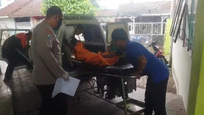 Anak Penggal Kepala Bapak Kandungnya di Jember