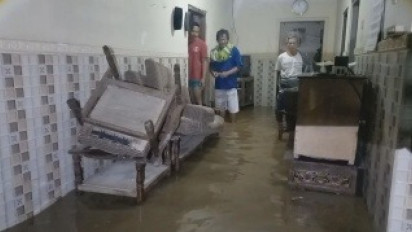 Banjir Landa Enam Kecamatan dan Jebolkan Tanggul Sungai, Ratusan Rumah Terdampak