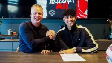 Ali Jasim Resmi Gabung Almere City