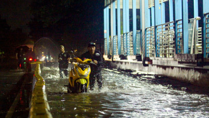Transjakarta Rekayasa Rute di Jakut dan Jakbar yang Terendam Banjir, Cek Lokasinya