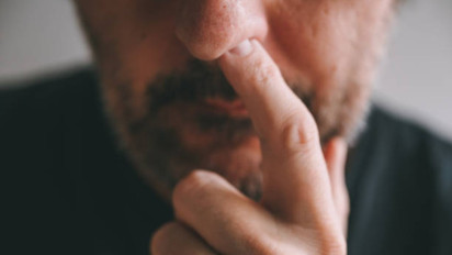 Ngupil Bisa Membatalkan Puasa? Buya Yahya Tegaskan Kalau Membersihkan Kotoran Hidung Bisa Membatalkan, saat...