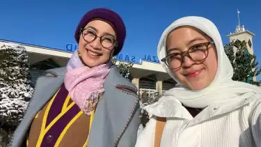 Desy Ratnasari dan putri semata wayangnya, Nasywa.