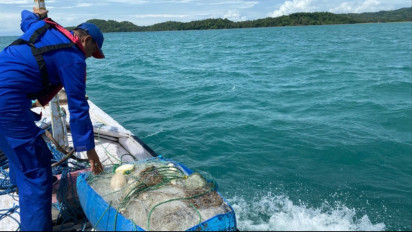 Satu Nelayan Bawean masih Hilang Usai Perahu Terbalik, Pencarian terus Dilakukan