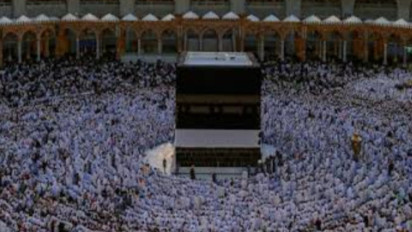 Doa Sapu Jagat Saat Thawaf di Rukun Yamani: Ringkas Tapi Penuh Makna