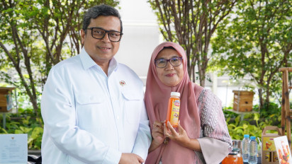 Digandeng BPJPH, PNM Daftarkan Sertifikat Halal Usaha Sirup Rumahan Hingga Tembus Toko Oleh-Oleh