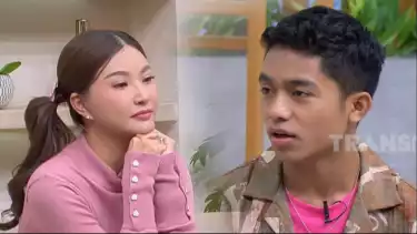 Potret Sarwendah dan Betrand Peto