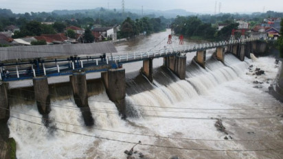 Puncak Bogor Diguyur Hujan, Bendung Katulampa Aman