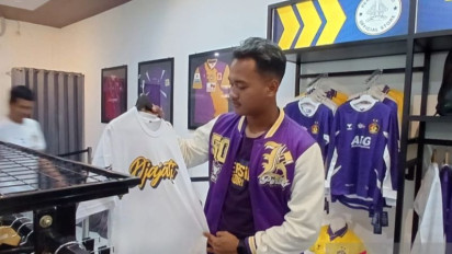 Persik Kediri Resmi Luncurkan Official Store, Ada Promo Diskon Jersey dan Aksesori Persik Hingga 40 Persen