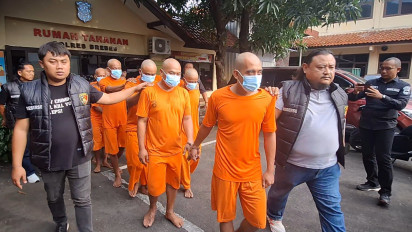 Polisi Tangkap 9 Orang Komplotan Pencuri Rel Kereta Api di Bumiayu Brebes