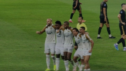 Alex Martins Ferreira 'Kubur' PSIS Semarang Lewat Hattrick Berkelas, Dewa United Pepet Persebaya Surabaya di Klasemen