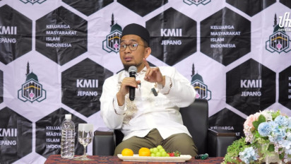 Ustaz Adi Hidayat Ungkap Keutamaan Shalat Tahajud Tak hanya Diguyur Rezeki, Ternyata yang Masih Rahasia seperti ini