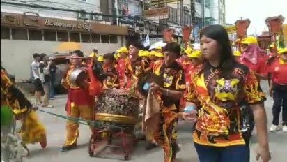 Ribuan Warga Tionghoa Ramaikan Tradisi Budaya Arak Dewa Dan Dewi Keliling Makassar