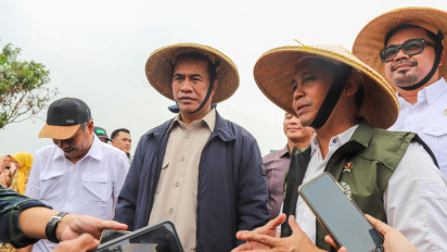 Mentan Amran dan Menhut Raja Juli Tanam Agroforestri Pangan Serentak di 17 Provinsi: Hasil Perhatian Penuh Presiden