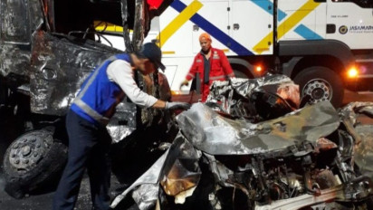 Korban Tewas Kecelakaan Maut di Tol Ciawi Jadi 8 Orang, 11 Orang Luka-luka 