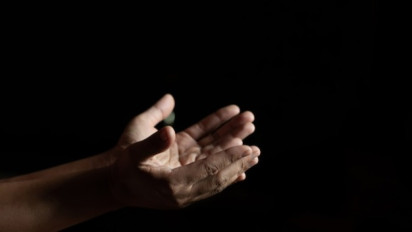 Simak Adab dan Doa Bangun Tidur Beserta Artinya