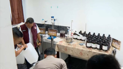 Polisi Gerebek Pabrik Narkoba Terbesar di Jawa Barat, Barang Bukti Senilai Rp355 Miliar Diamankan